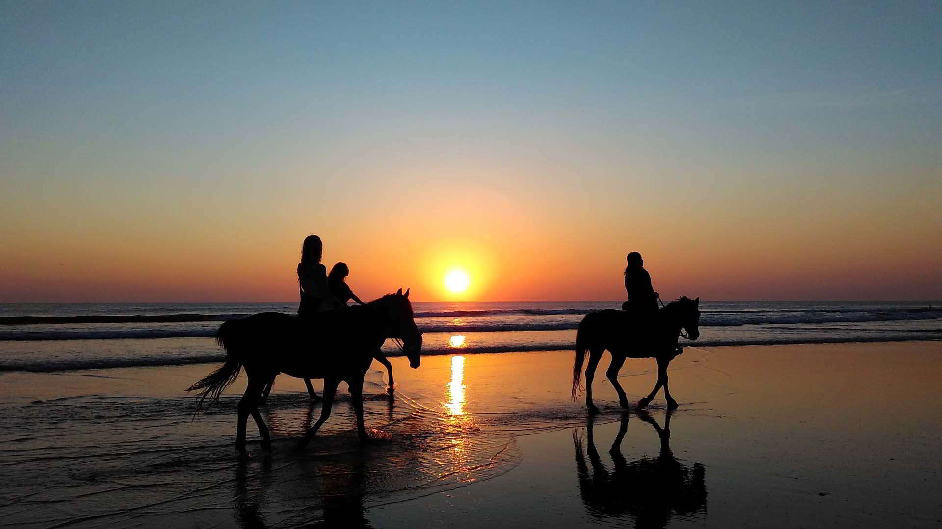 Rafting And Horse Riding Tour